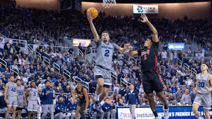 (Photo Louis Bubala/NSN)